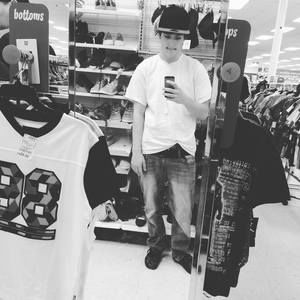 Meet your Posher, James